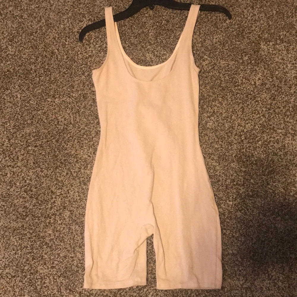 Nude romper/jumpsuit